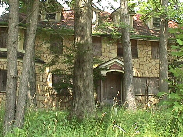 Another view of the front (south) side